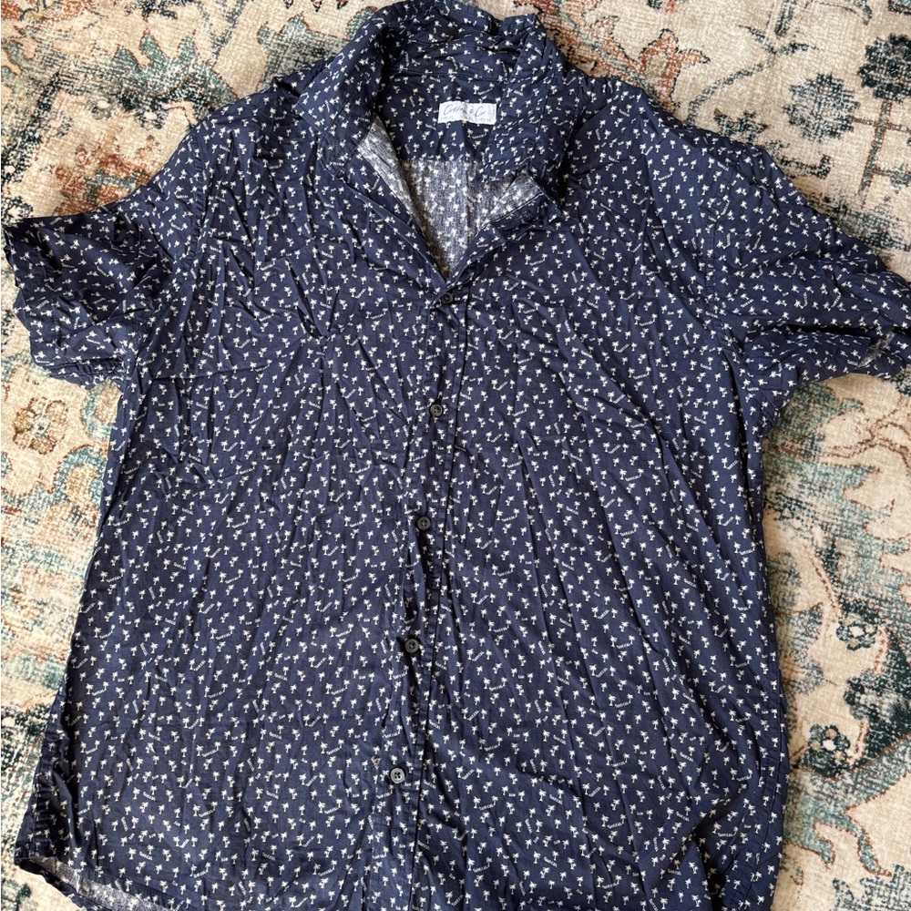Navy Men’s Casual Button Down T-Shirt